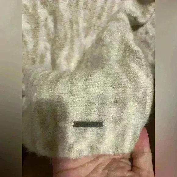 Beige print Abercrombie & Fitch sweater Sz Large - Picture 4 of 16